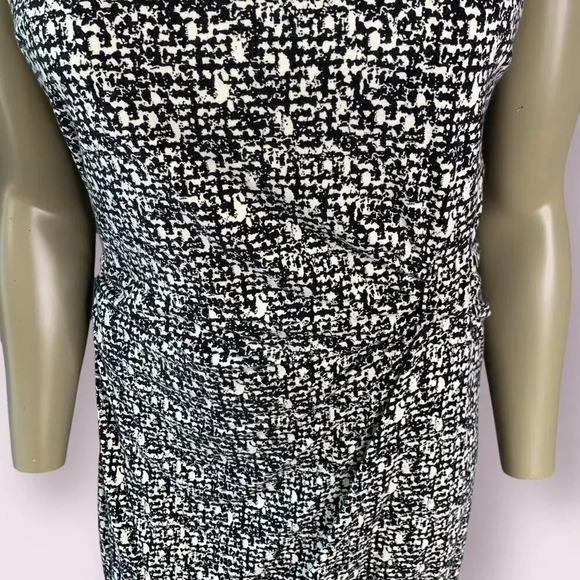 Ann Taylor Sleeveless Ruched Shift Casual Dress Stretch Size 10 Black and White - Picture 5 of 16
